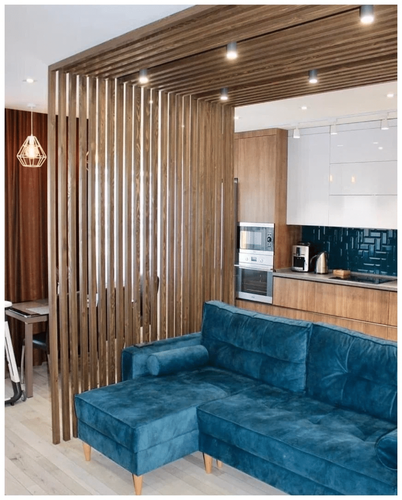 Г-образная перегородка для зонирования из Сосны 50х50мм