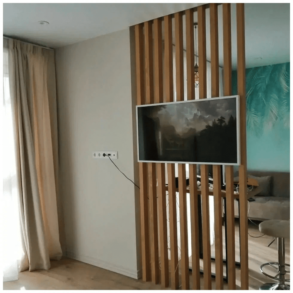 TV перегородка из Сосны 45х45мм