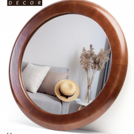 Хотите создать уютную атмосферу в своем доме? Тогда круглое зеркало в деревянной раме от BRUS DEC...
