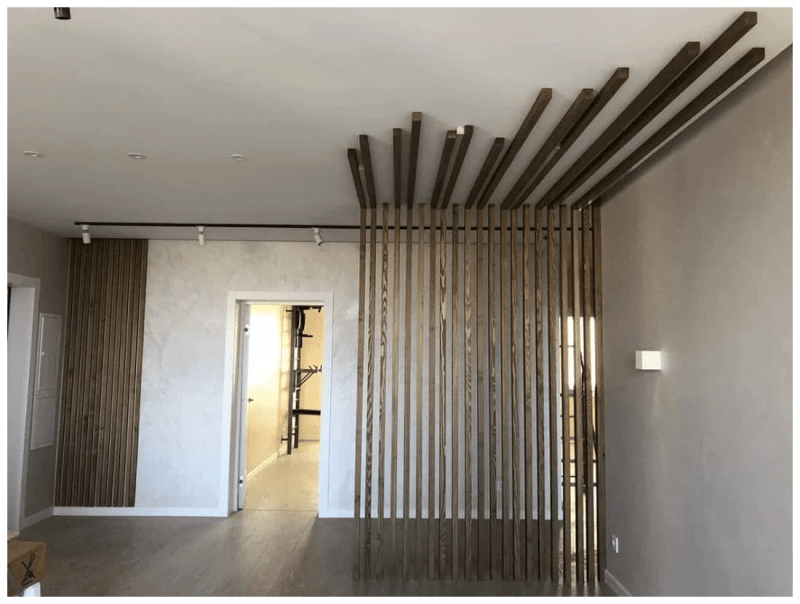 Г-образная перегородка для зонирования из Сосны 40х70мм