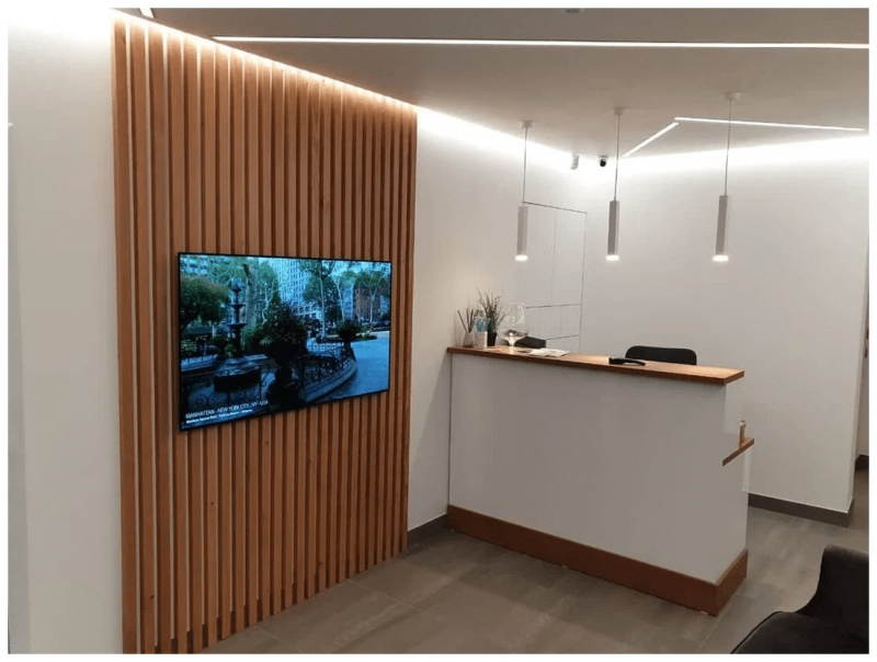 Брусок декоративный в зоне TV из Сосны 40х30мм